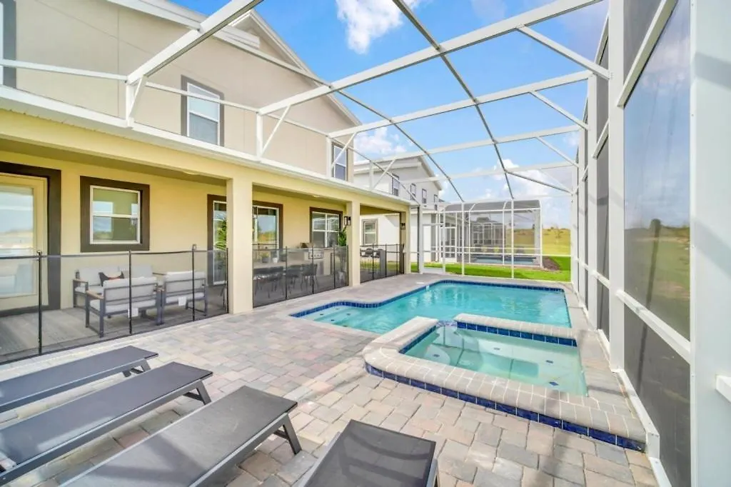 9 Bed Home With Theme Bedrooms Game Room,Pool Spa Villa Davenport